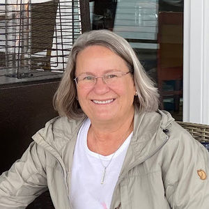 Meet your Posher, Joan